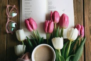 Картинки кофе и тюльпаны