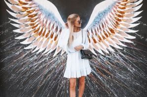 Картинка ангела с крыльями