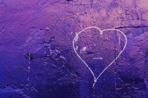 Картинка фиолетовое сердце