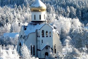 Картинки церковь в снегу