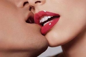 Прикольные поцелуйчики картинки для женщин