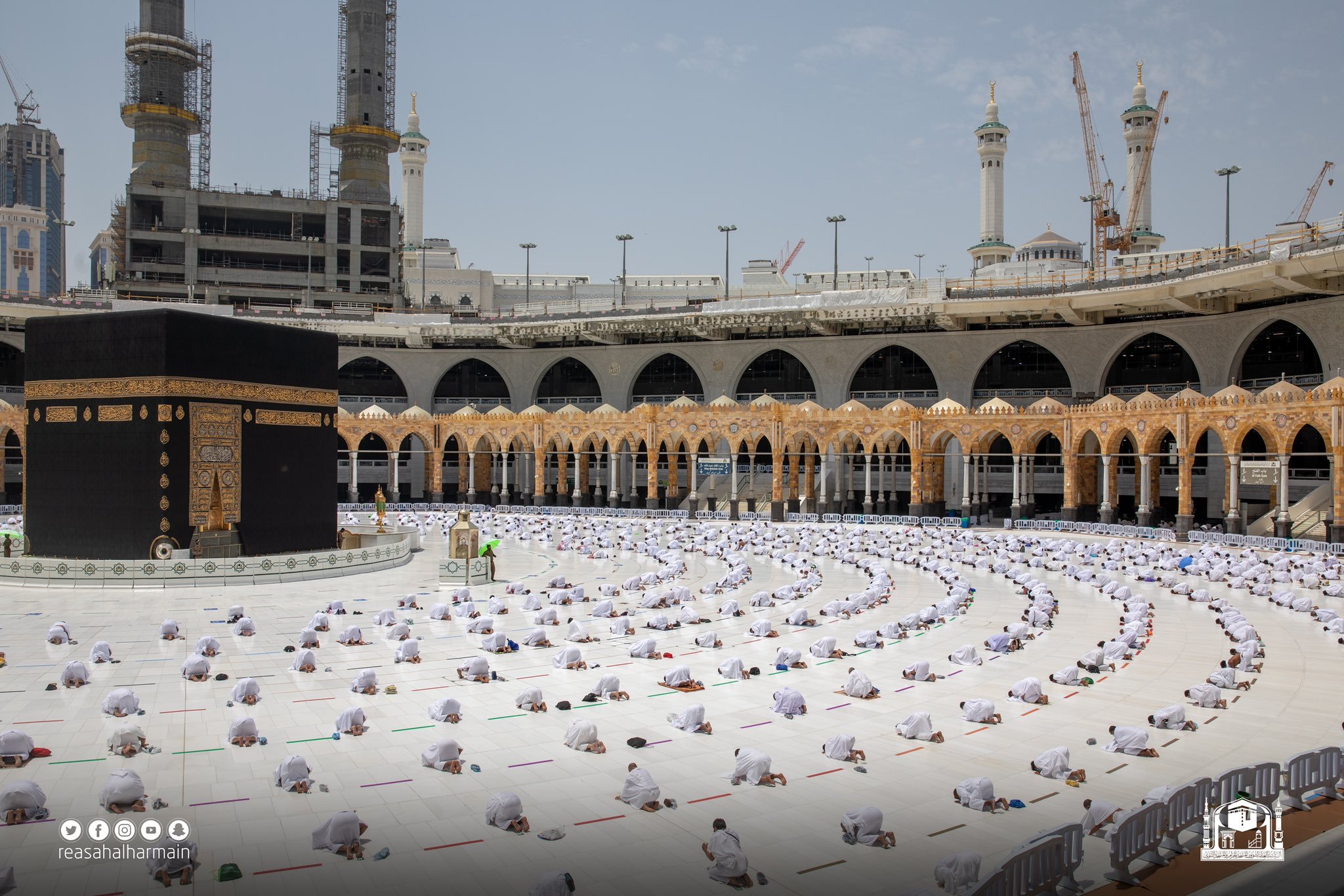 Найти мекку. Рамадан в Мекке. Iftar Makkah Kaaba. Мечеть в Мекке. Mekke 2021.