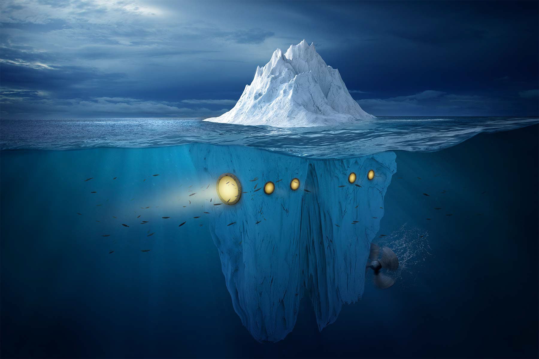 Какая часть айсберга над водой. Айсберг подводная часть. Iceberg-2. Айсберг под водой. Океан под водой.