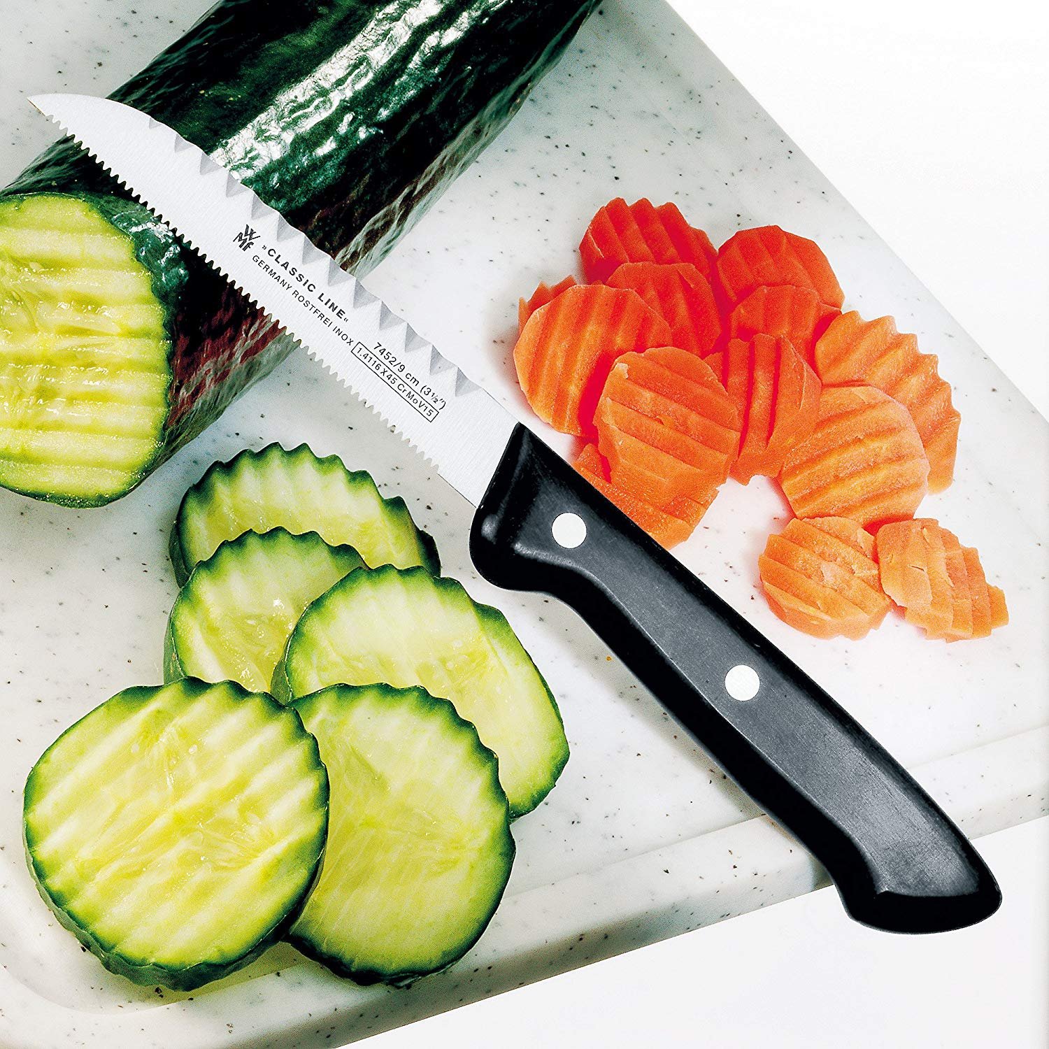 Нож режет овощи. Нож для фруктов Steel 9см. Нож для фруктов Steel 9см (kod:aks504 ). Овощной нож. Фигурная нарезка овощей и фруктов.