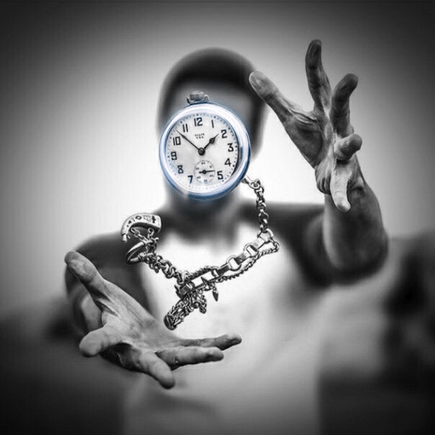 Твое время уходит. Человек часы. Часы на руке. Человек с часами. Фотосессия с часами.