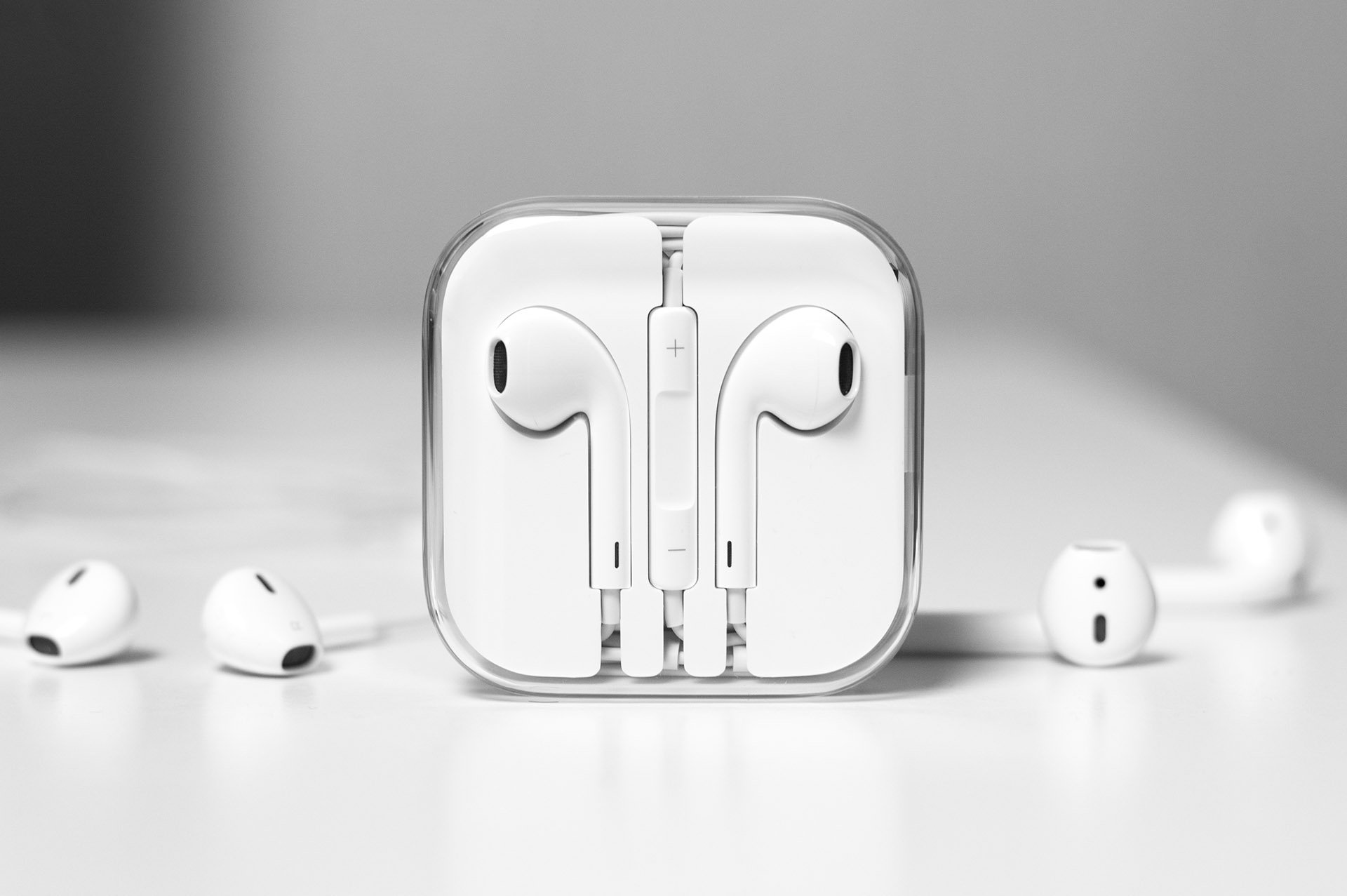 Airpods model