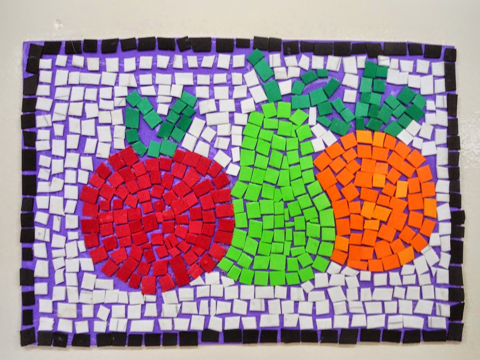Мозаика простая. Мозаика из бумаги. Рисование мозаикой для детей. Аппликация мозаика. Мозаика из рваной бумаги.