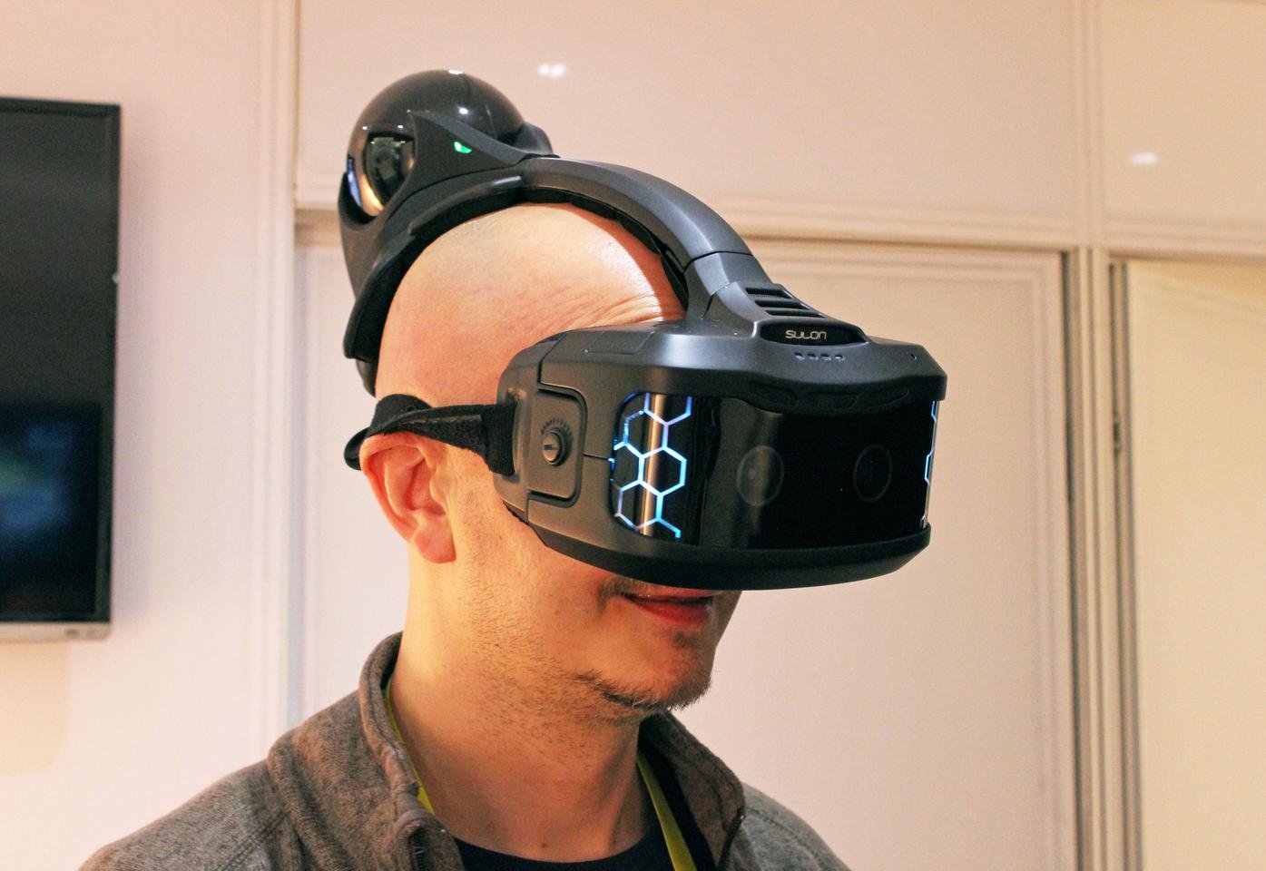 Steam vr 301. VR Headset 2023. Huawei vr2 HMD. Беспроводные шлема Oculus Rift. VR шлем без проводов.