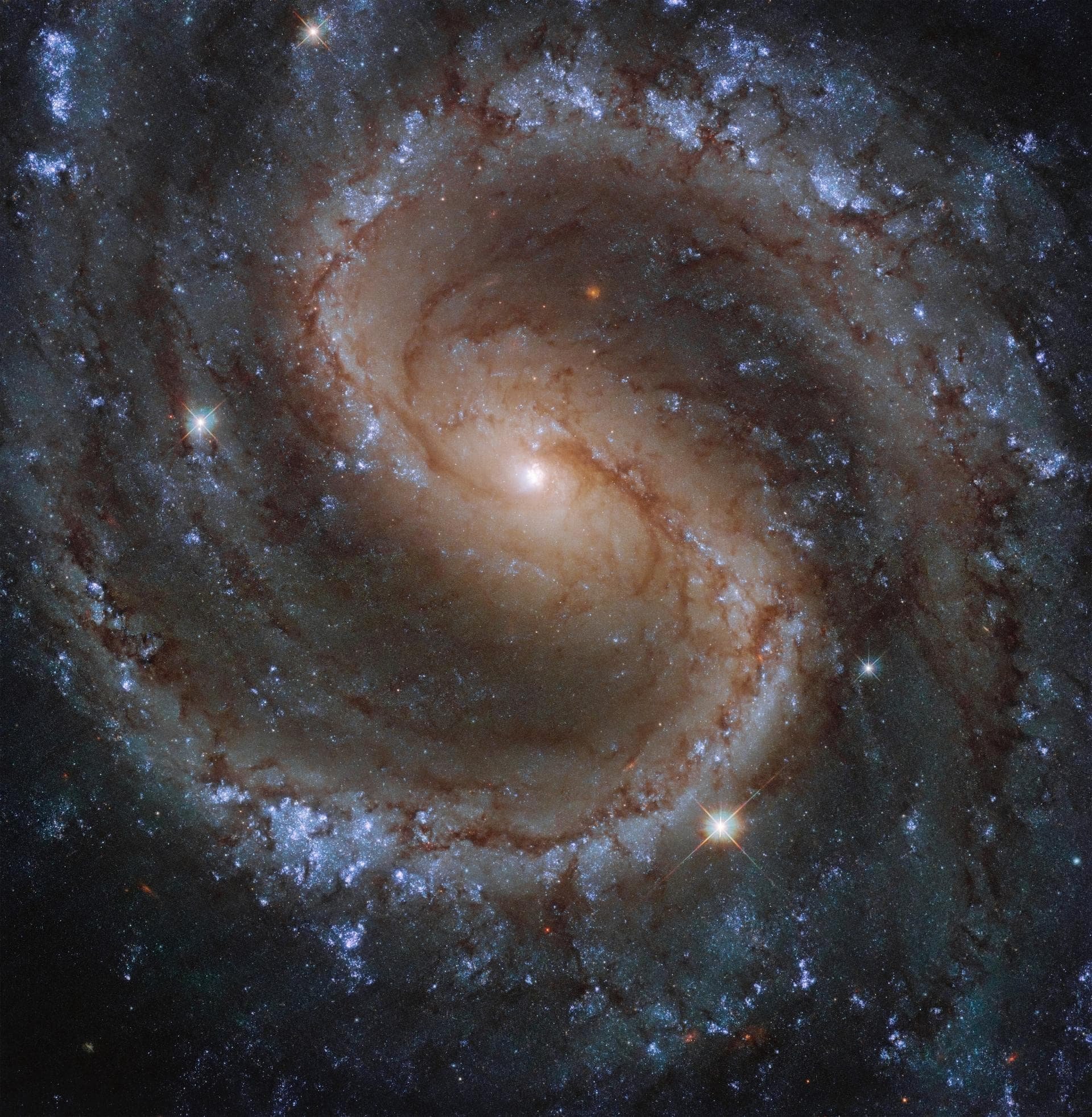 Галактика Млечный путь телескоп Хаббл. Спиральная Галактика NGC 4414. Спиральная Галактика NGC 6872. Галактика NGC 4535.