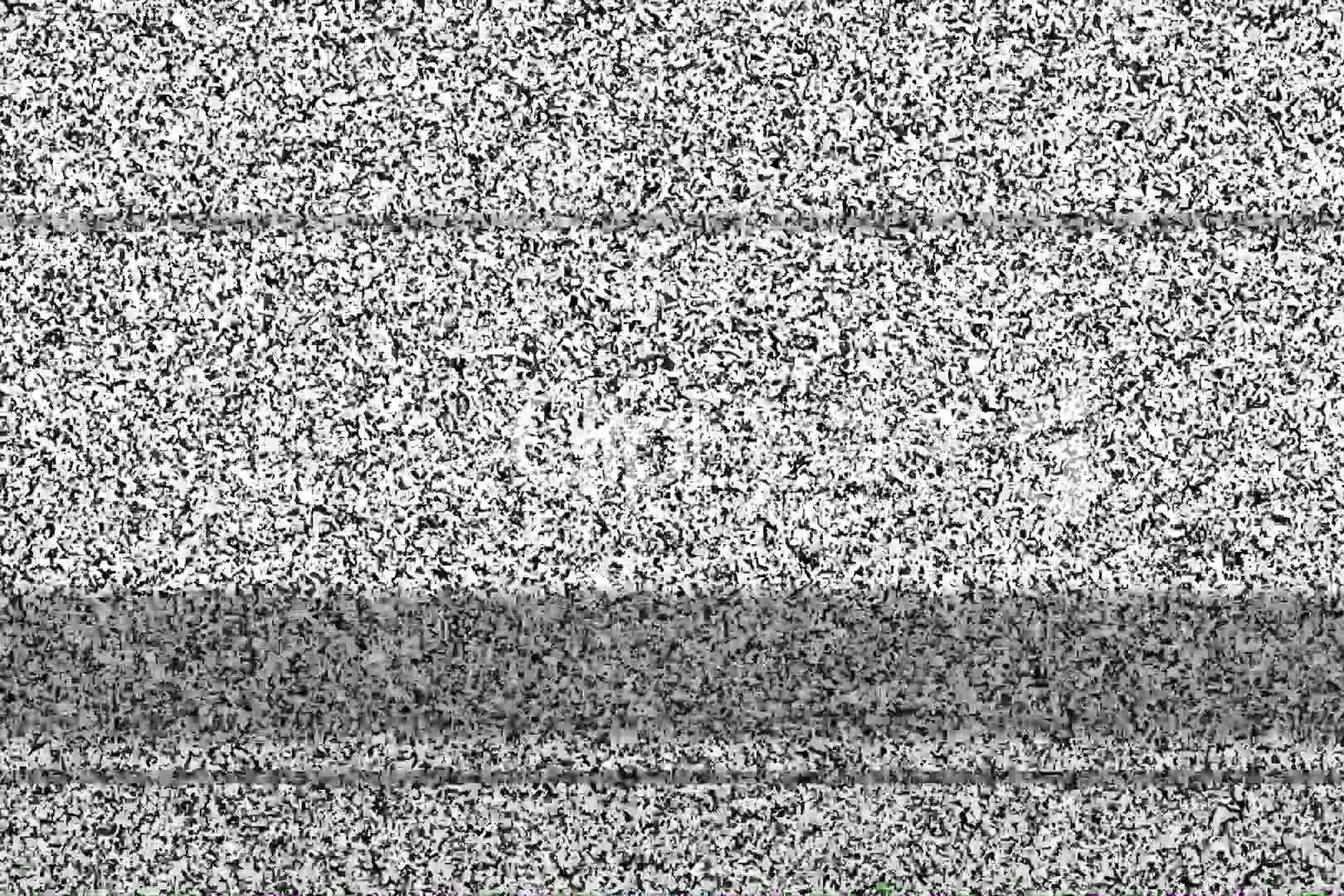 Борьба с помехами. Помехи на телевизоре. Белый шум телевизора. Серый экран телевизора. Помехи черно белые.