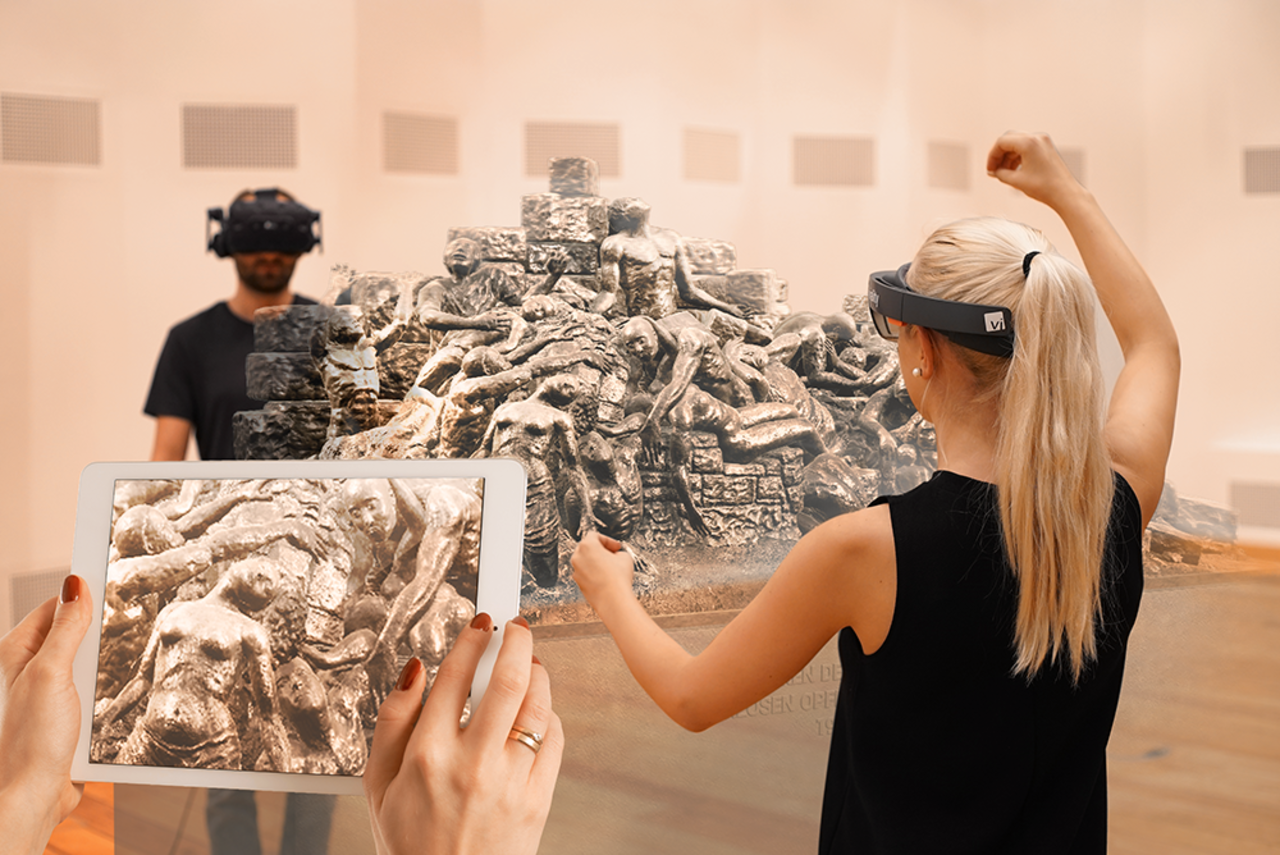 Vr пол. Виртуальная реальность в искусстве. Виртуальная реальность картины. VR инсталляция. VR технологии в искусстве.