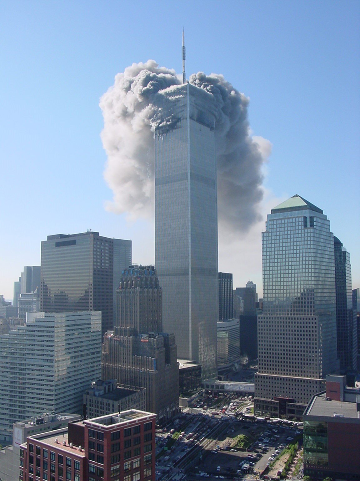 Сколько этажей было в башнях близнецах. Башни ВТЦ В Нью-Йорке. ВТЦ Нью-Йорк башни Близнецы. Северная башня ВТЦ 11 сентября. Северной башни (ВТЦ-1).