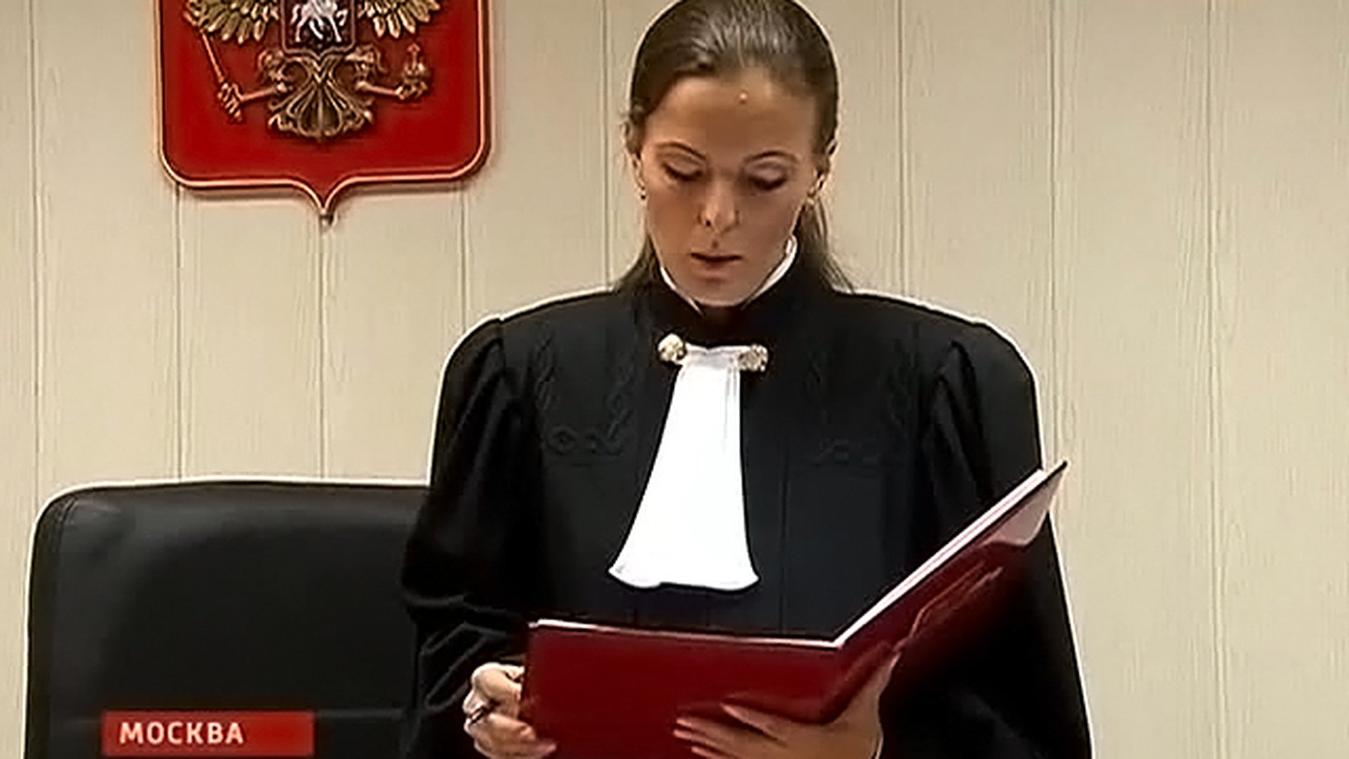 Судья доверии д. Судья Гагаринского суда Арбузова.