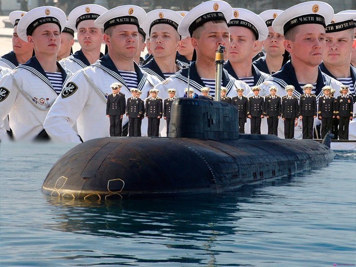 30 августа 2000. Подводная лодка к-141 «Курск». АПЛ Курск экипаж 2000. АПРК К 141 Курск экипаж. Память экипажа подводной лодки Курск.